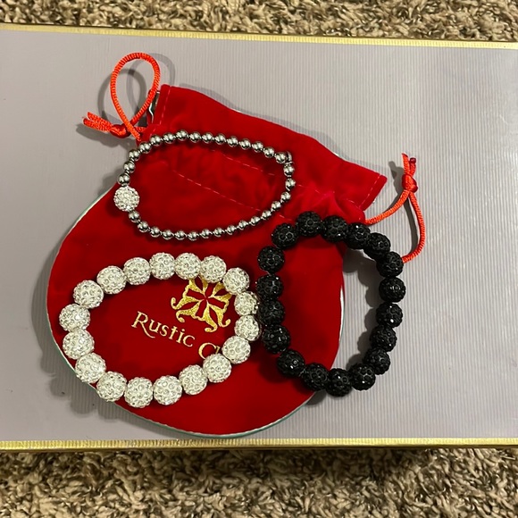 Rustic Cuff bracelets with red bag. - Picture 1 of 2